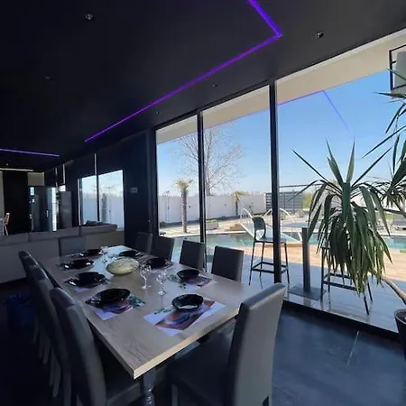 Villa Sueno Luxury